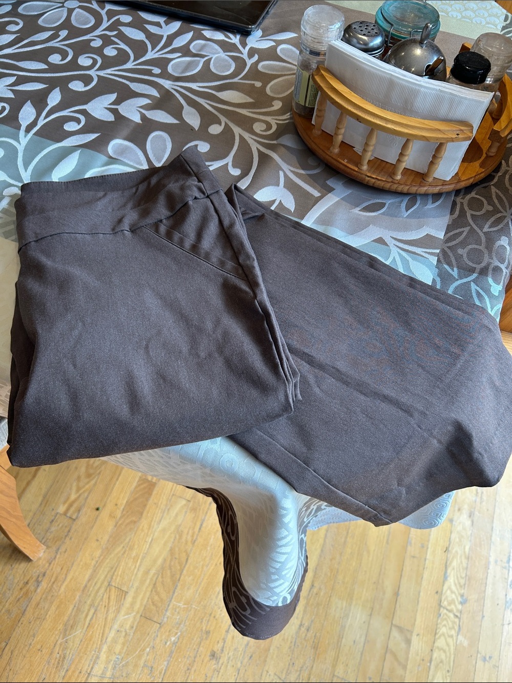 NWT George Straight Leg Pants in Chocolate Brown Size 14